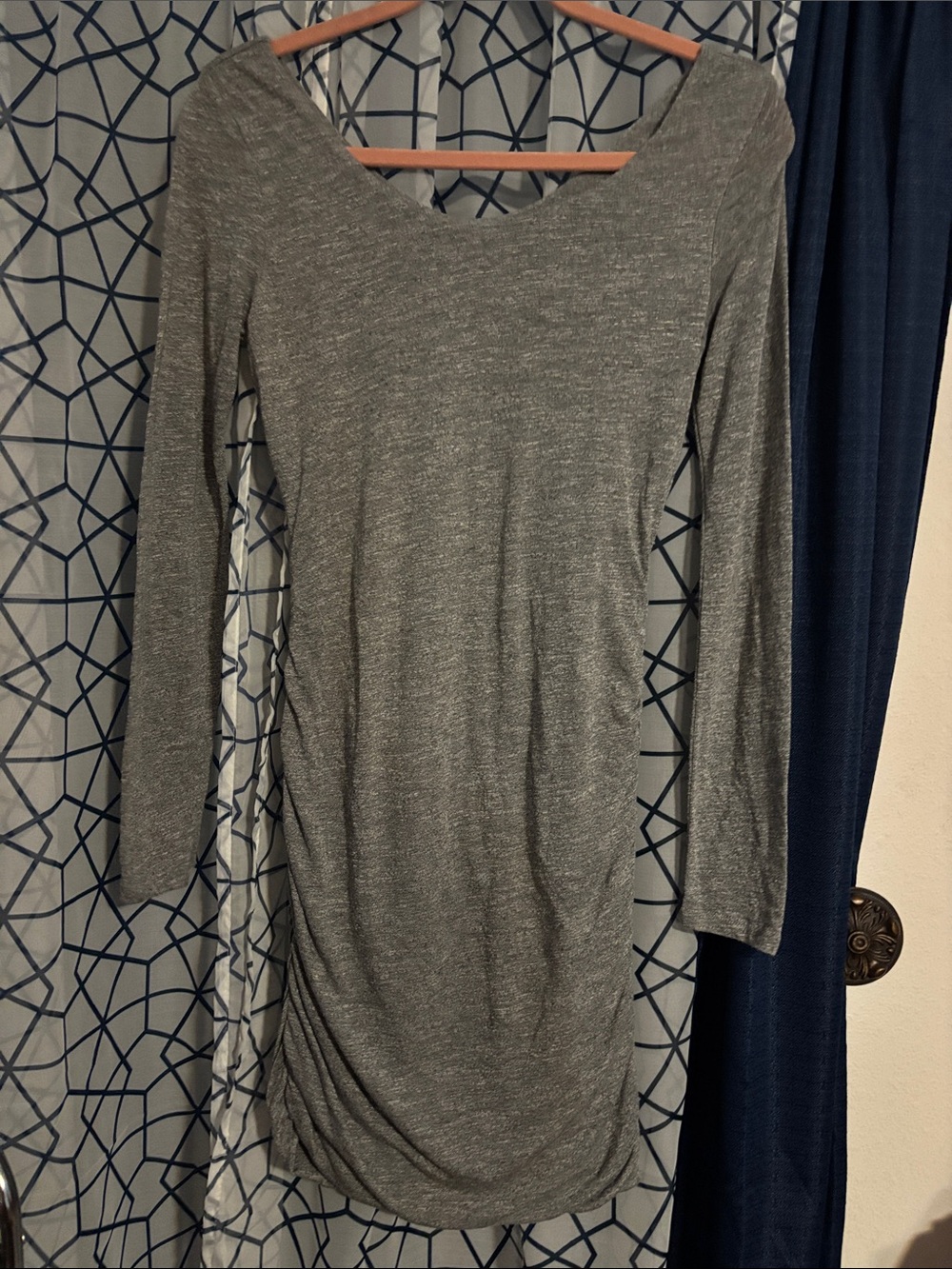 Mossimo Supply Co. Gray Long-Sleeve Ruched Bodycon Dress